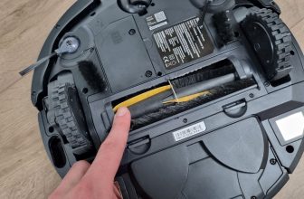 shark robot vacuum clean empty